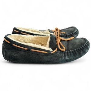 Womens Ugg Fur Lined Moccasin Slippers SZ 8